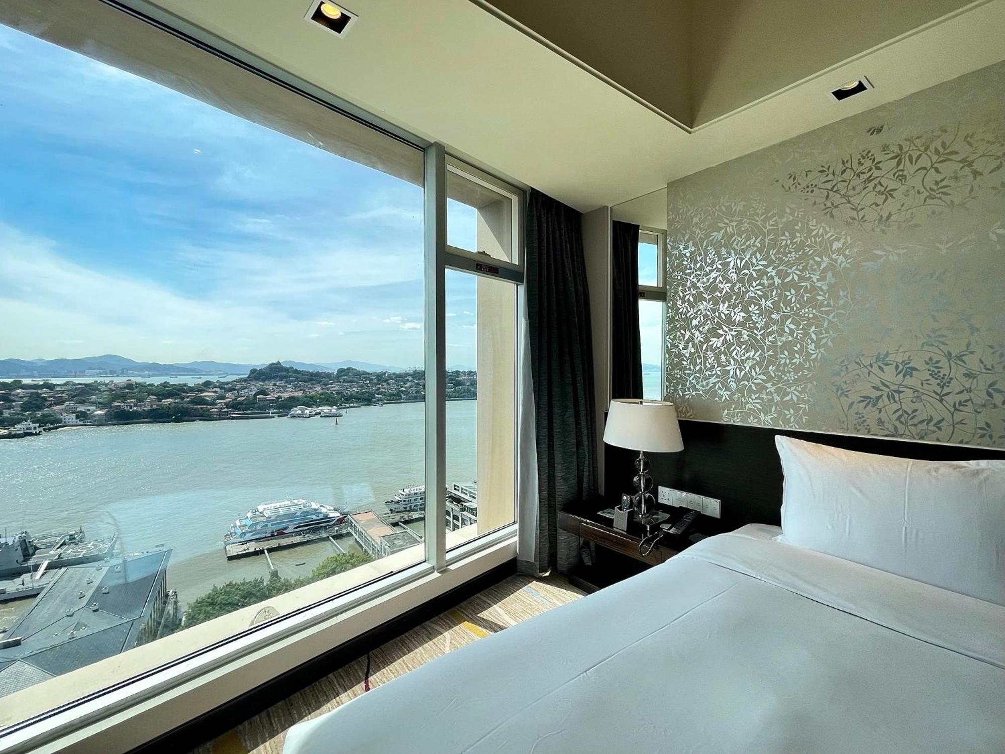 Swiss Grand Xiamen-Harbour View Hotel Exterior foto